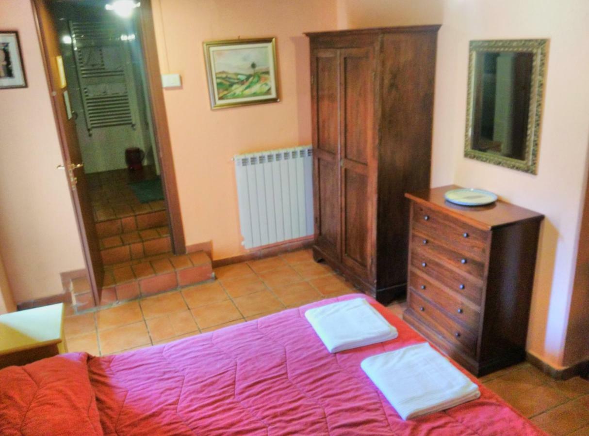 Agriturismo Locanda Del Papa La Spezia Exterior photo